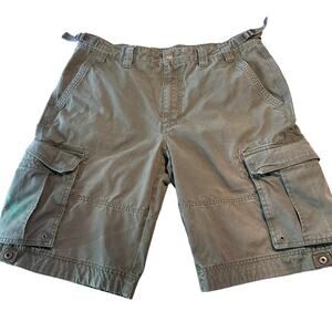 Eddie Bauer Mens Size 36 Army Green Cargo Shorts Eagle Logo Stamp Hiking Camping